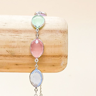 Pulseira rodinada cristais longitudinais pasteis