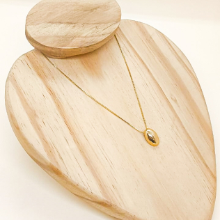 Corrente com pingente liso oval banho de ouro