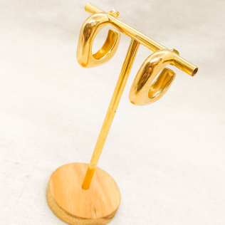 Argola em pino quadrada