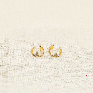 Argola Frontal lisa com Gota no Centro