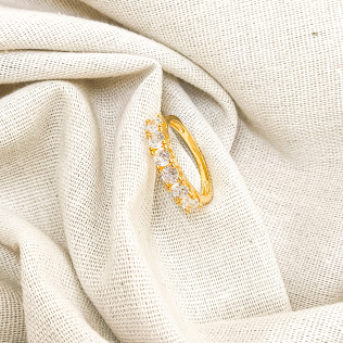 Aparador garras altas