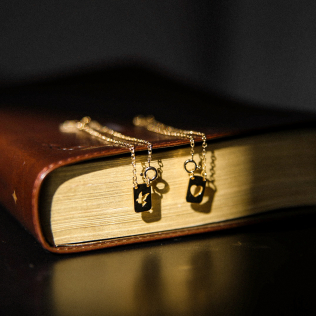 Pulseira escapulário cruz e Espírito Santo