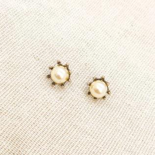 Brinco com Pérola base Coroa