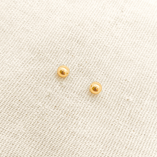 Brinco pingo de ouro