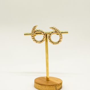 Argola frontal corda com pontos cravejados