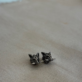 Brinco Lobo,  em banho de ródio