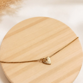 Pulseira banho de ouro, malha veneziana com pingente de coração.